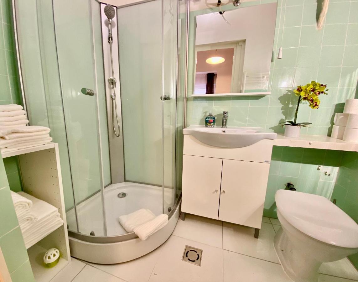 B20 Apartment Budapest Extérieur photo